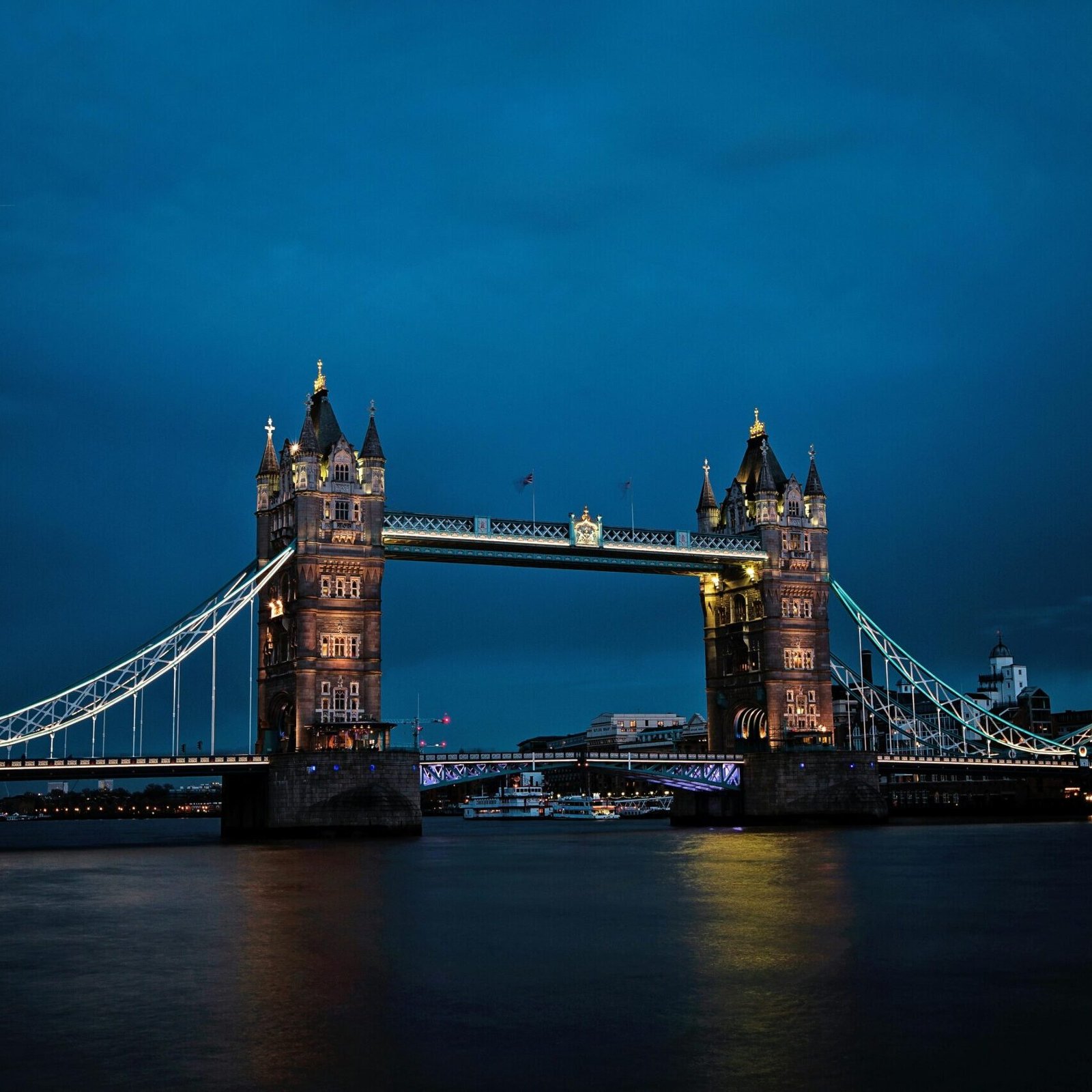 pexels chris schippers 139261 427679